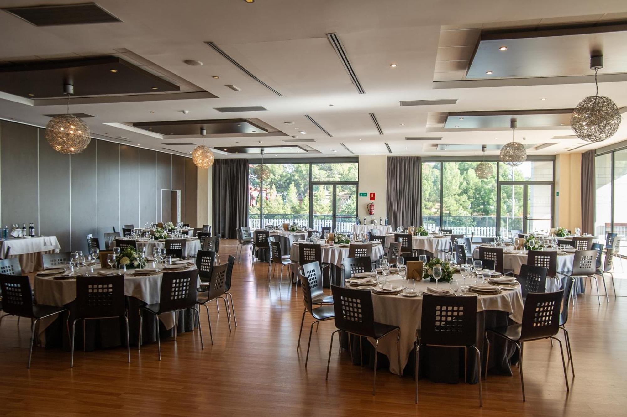 Azz Valencia Congress Hotel & Spa Paterna Exterior photo