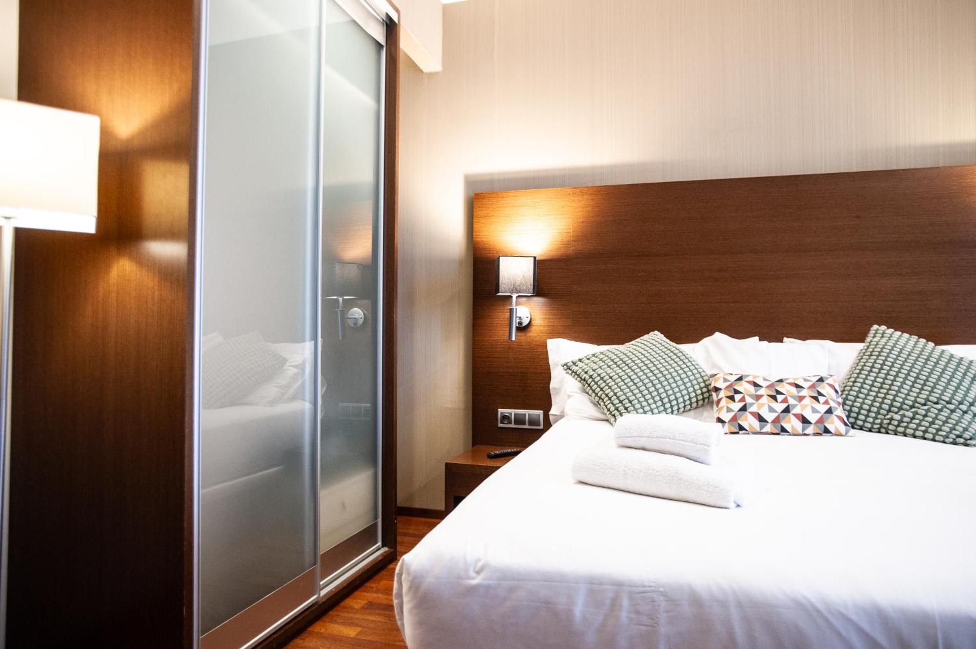 Azz Valencia Congress Hotel & Spa Paterna Exterior photo