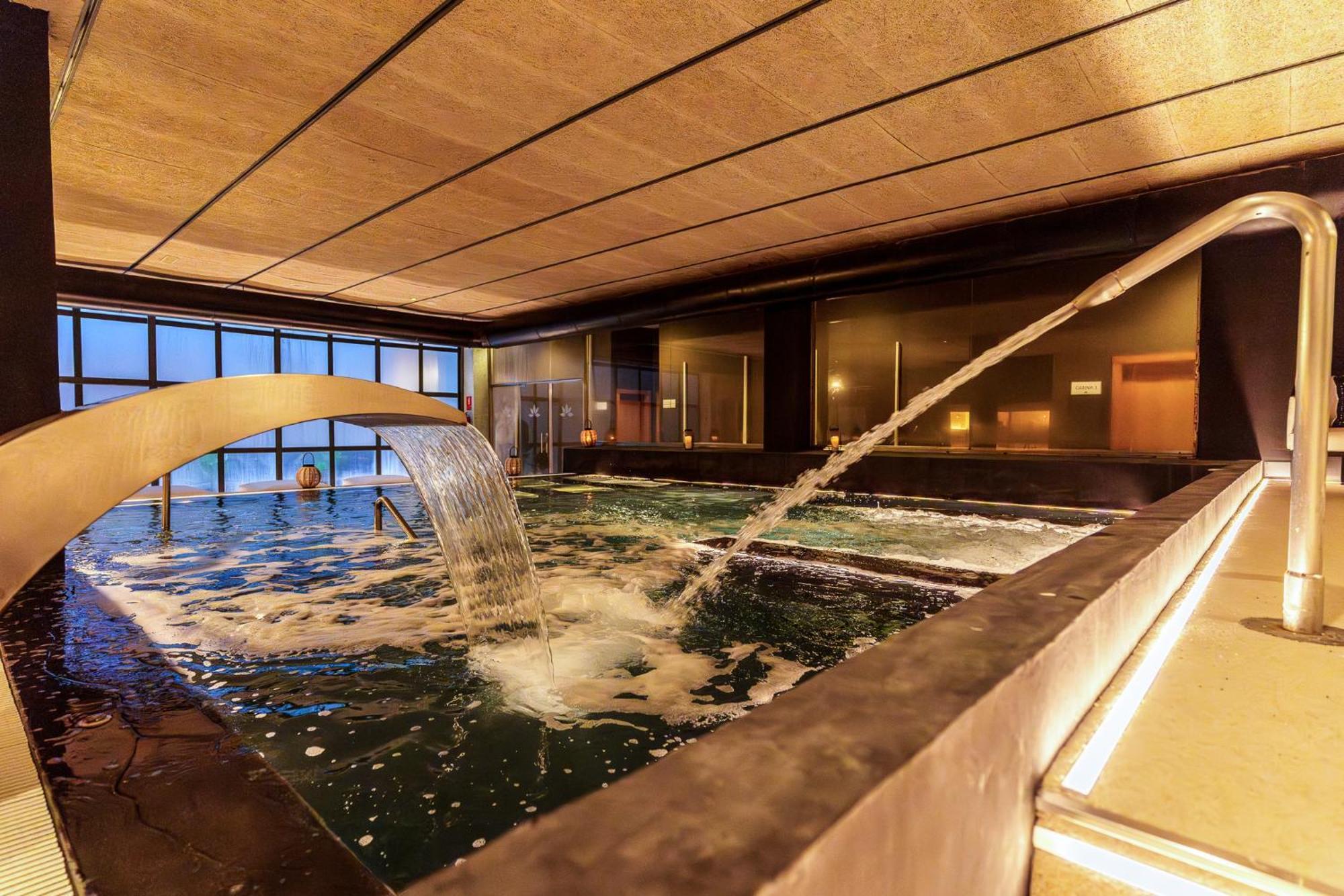 Azz Valencia Congress Hotel & Spa Paterna Exterior photo